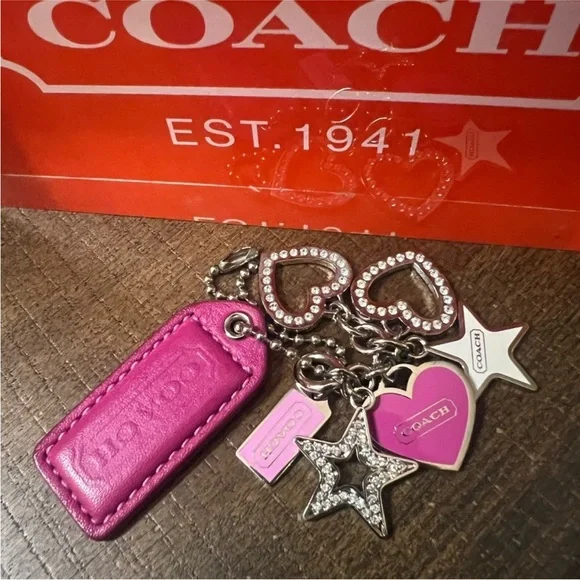 Coach Y2K Soho Pink Flap Bag with Coach bag charm - Picture 16 of 17